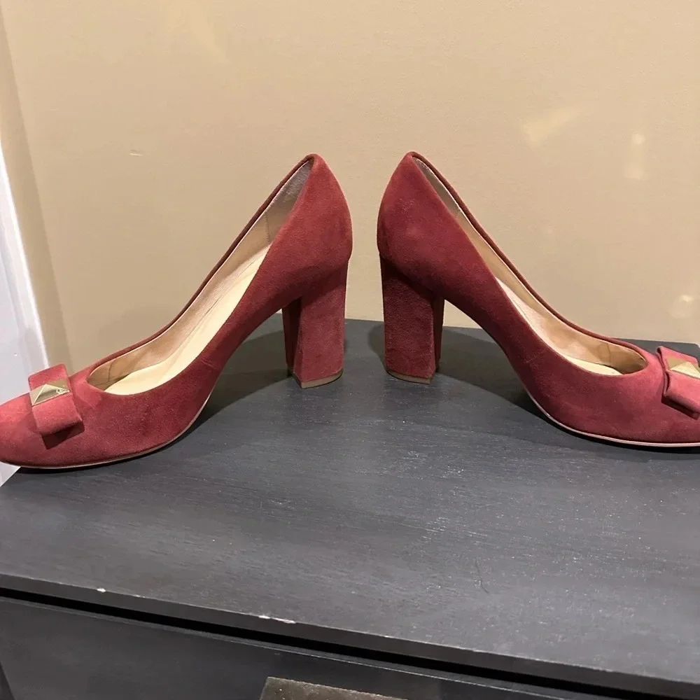 Kate Spade  gold bow heels size 7M in excellent condition - Picture 4 of 9